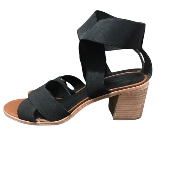 Anthropologie Bernardo strappy block heel classic feminine romantic elegant 90’s - Picture 6 of 15